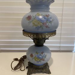 Vintage GWTW Hurricane Lamp