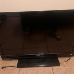 Sharp tv 43 in With Remote 