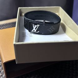 Lv Bracelet