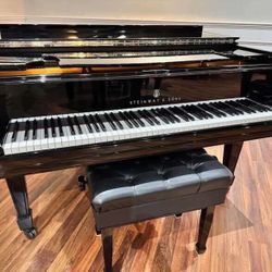 A classic Steinway & Sons grand piano with great sound and beautiful family owned,hammers soundboard are In good Condition