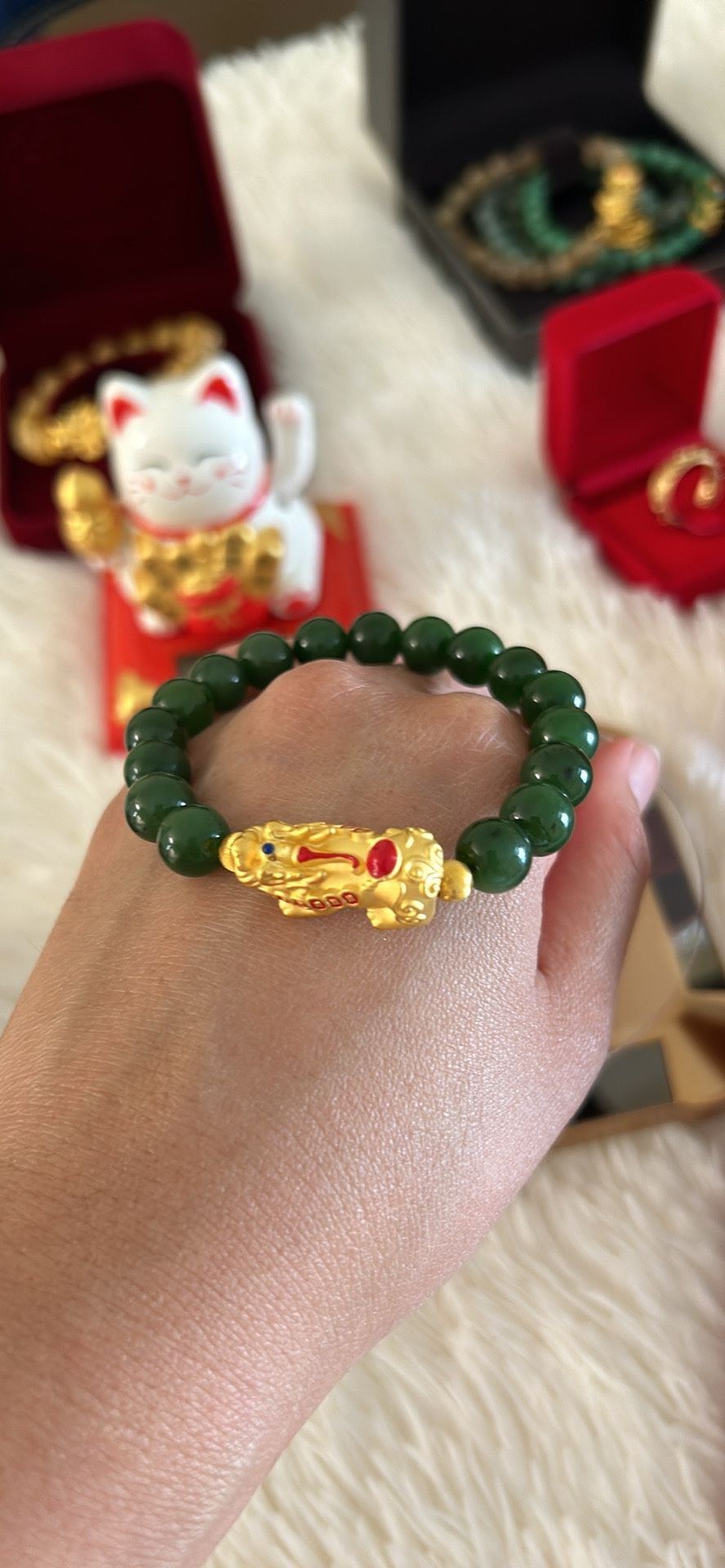 Pi’xiu 24k yellow gold with Nephrite Jade