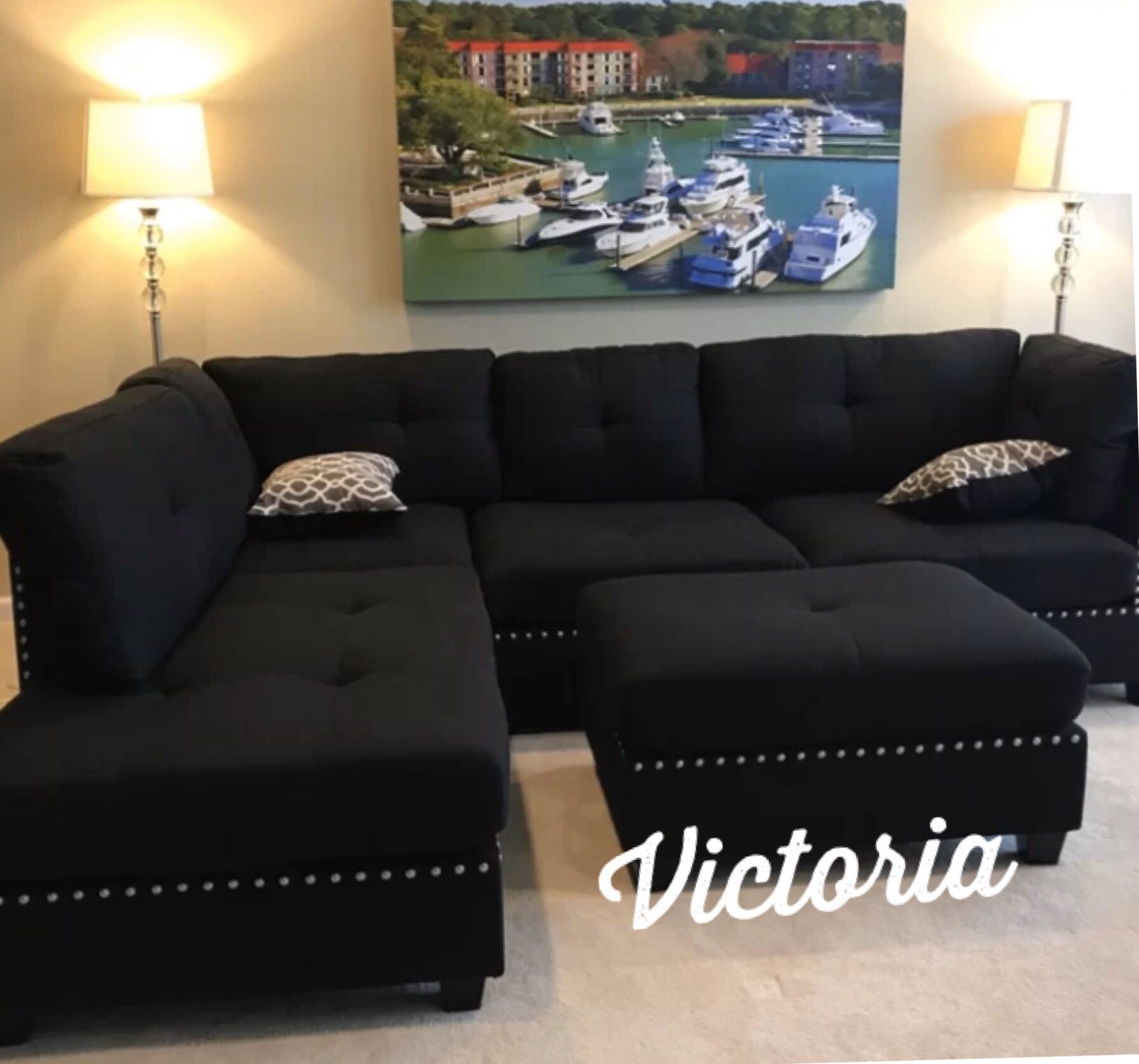 New in box black sectional sofa ottoman included/ reversible chaise 104”x75”