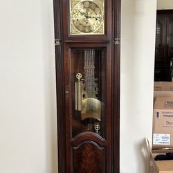 Howard Miller Grandfather Clock 1987