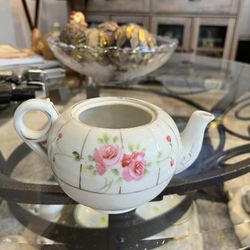 Vintage Floral Teapot