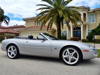2001 Jaguar XKR
