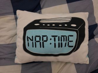 Throw pillow