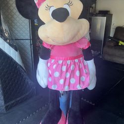 Life Size Minnie Mouse Plush Great Condition 