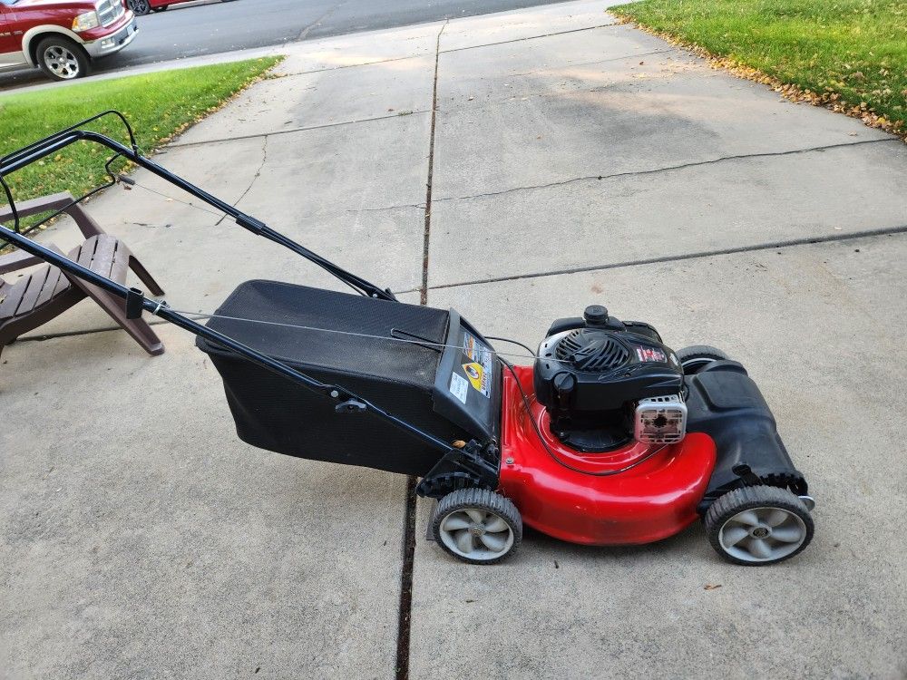 Troybilt Self Propelled Mower, Lawnmower