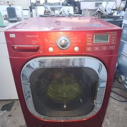 LG Washer King Size Capacity And Heavy Duty Works Excellent 