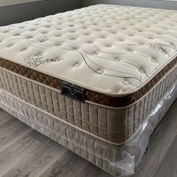 King Organic Cloud Edition Europillow Top 12inch Matres Andboxspring!!