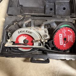 Skill Saw + Blades 