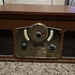 Art And Sound Retro Record Player
