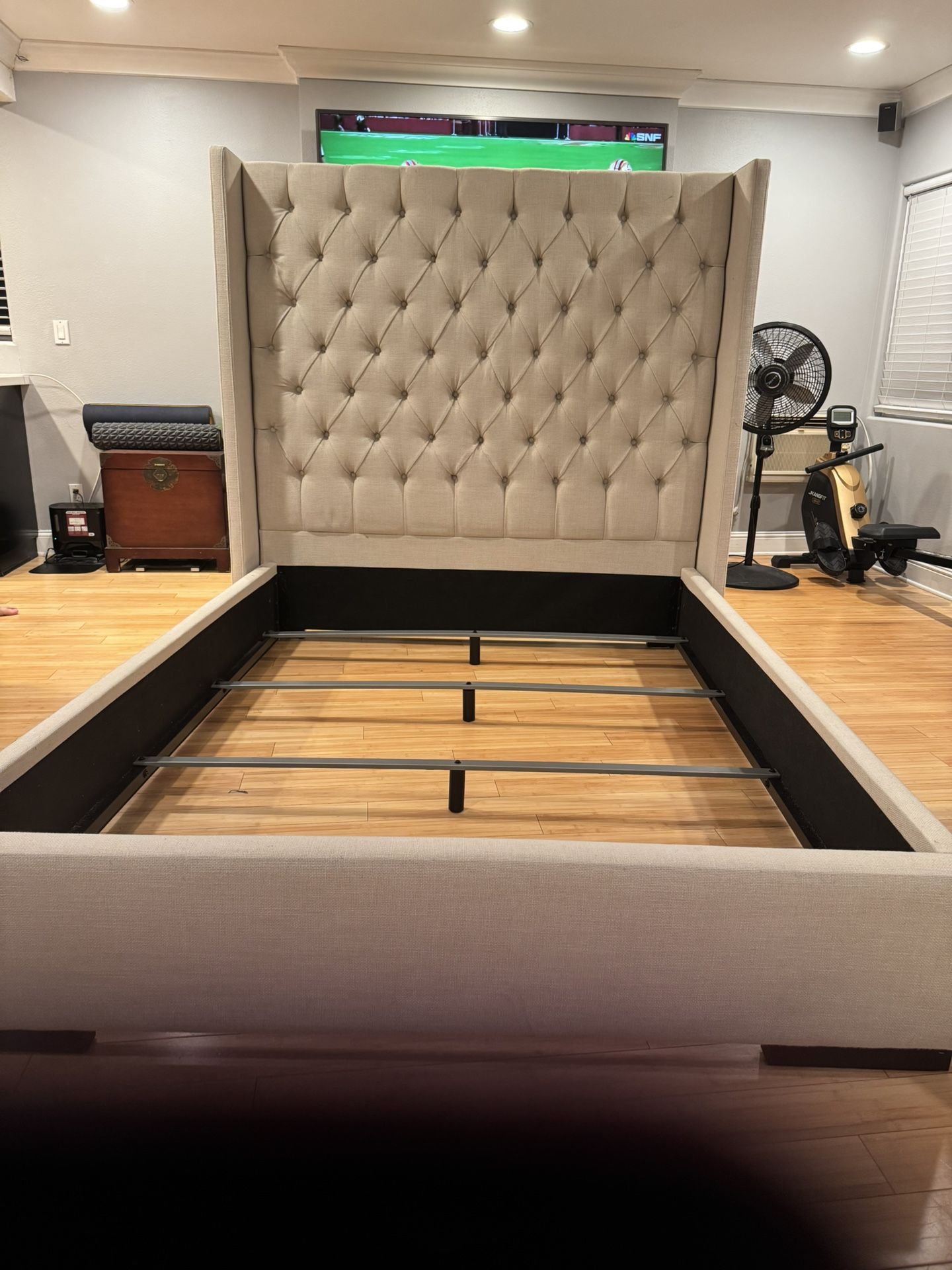 Vera Dream Cream Diamond Tufted Beige Fabric 68"H Queen Upholstered Shelter Platform Bed