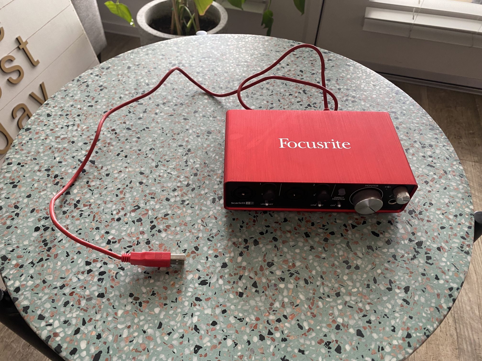 Focusrite Scarlett 2i2