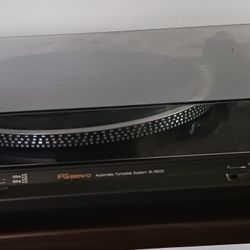 VINTAGE TECHNICS SL-BD22  TURNTABLE, COMES W/A DUST COVER READ DESCRIPTION IN PHOTOS 1 SOLD FOR $95
