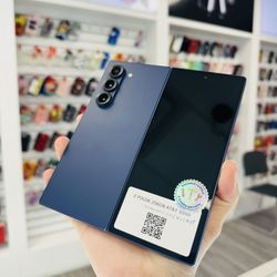 Samsung Fold 6 256gb AT&T Or Cricket 