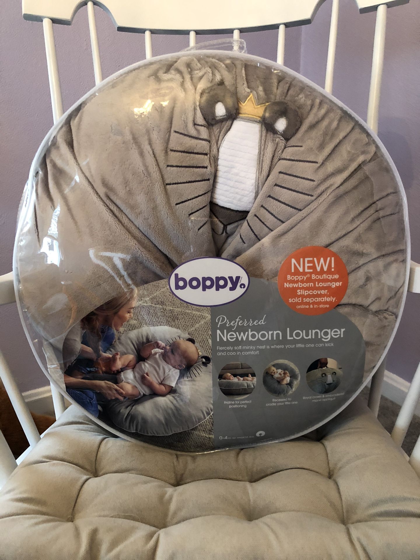 Boppy preferred newborn lounger