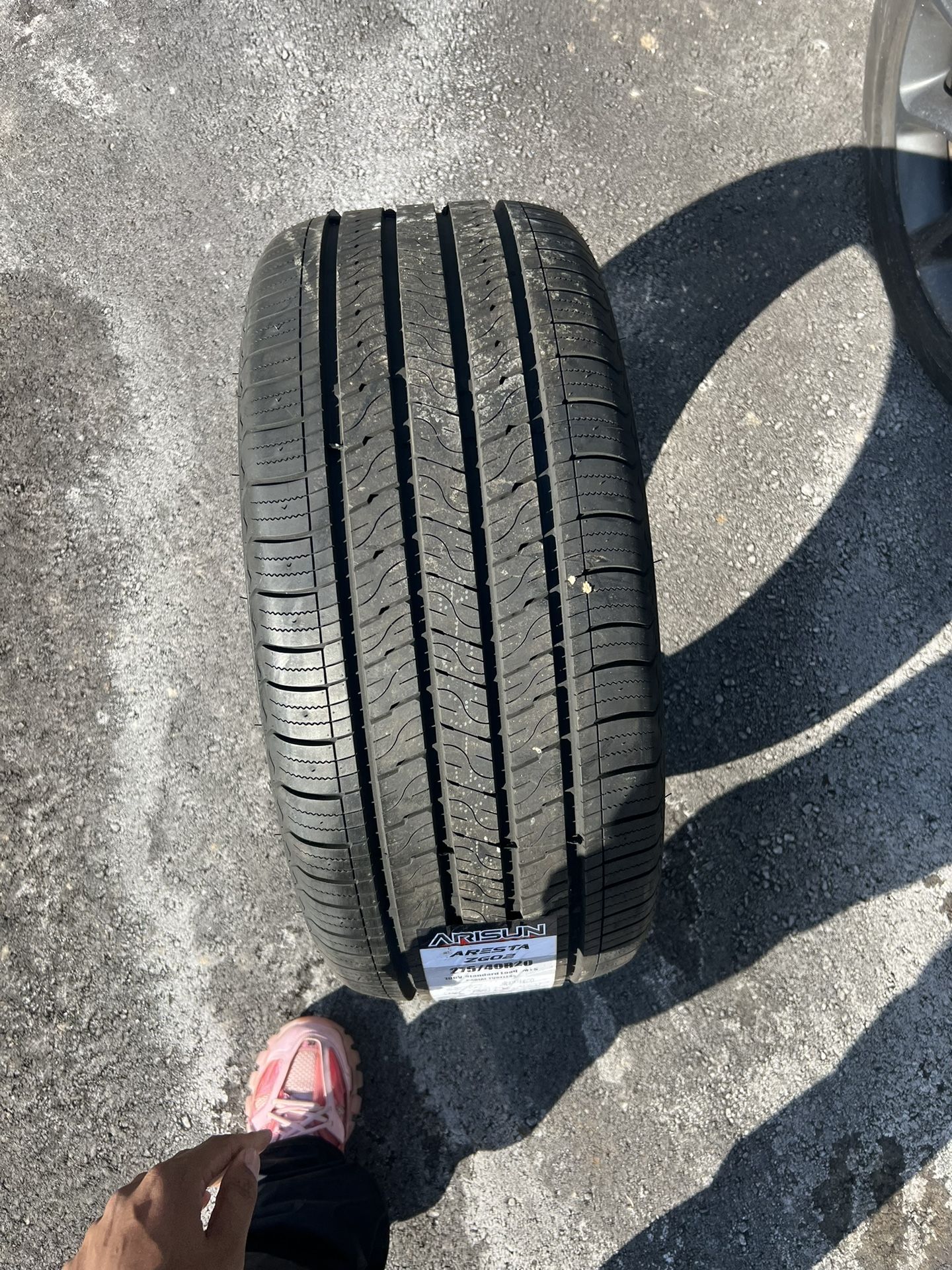 Arisun Tire
