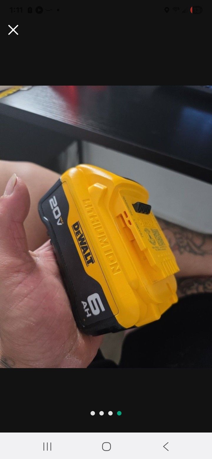 Dewalt Battery