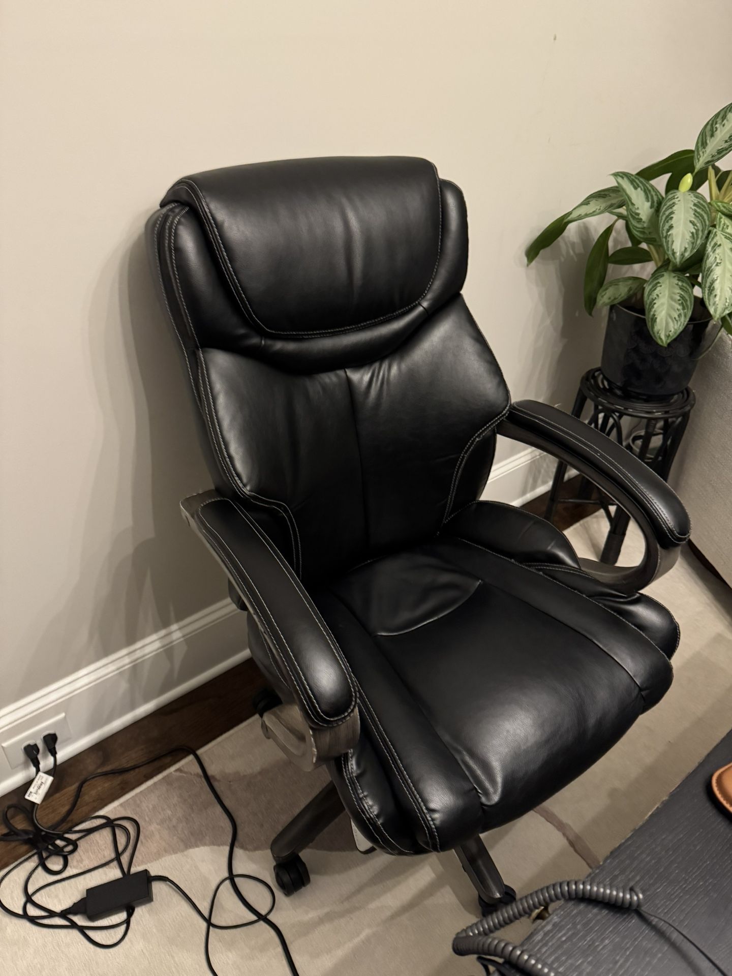 Lay-Z-Boy Executive Office chair