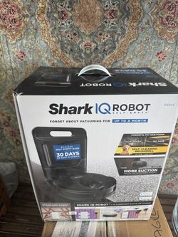 Brand New Shark Robot Vaccum