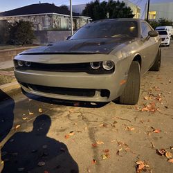 2017 Dodge Challenger R/T. Tags good. Clean title.