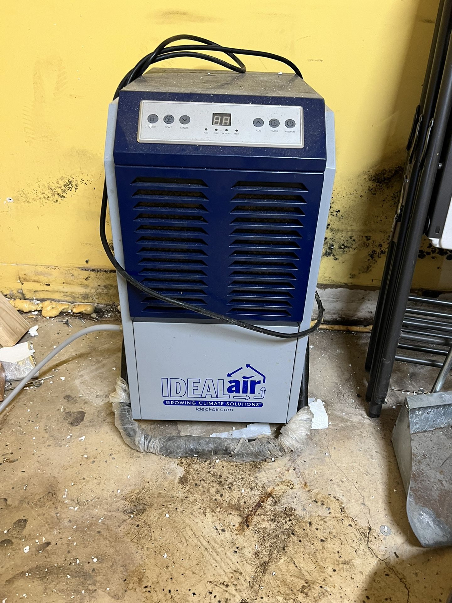 Dehumidifier
