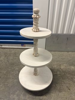 Whitewashed 3-Tier Wooden Display Stand – Farmhouse Decor