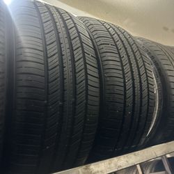 PAIR OF TIRE 215 45 18 TOYO 85% LIFE