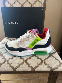 Jordan’s MA2 Women’s