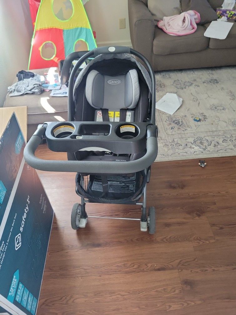 Car Seat/ Stroller