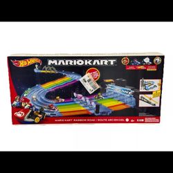 Hot Wheels Mario Kart Rainbow Road Race Track Set | Lights & Sounds | Brand New