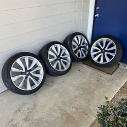 19’ Tesla wheels