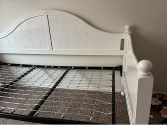 Day bed