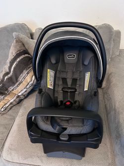 Evenflo Infant Car Seat with Base