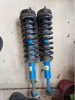 Tacoma Front shocks with 2 inch spacer
