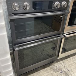 Samsung Black Stainless 30” Wide Microwave Oven Combo