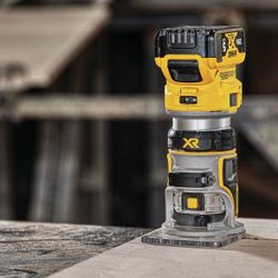  Cordles Dewalt Router 