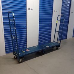 Merchandise car heavy duty in good condition $ 150