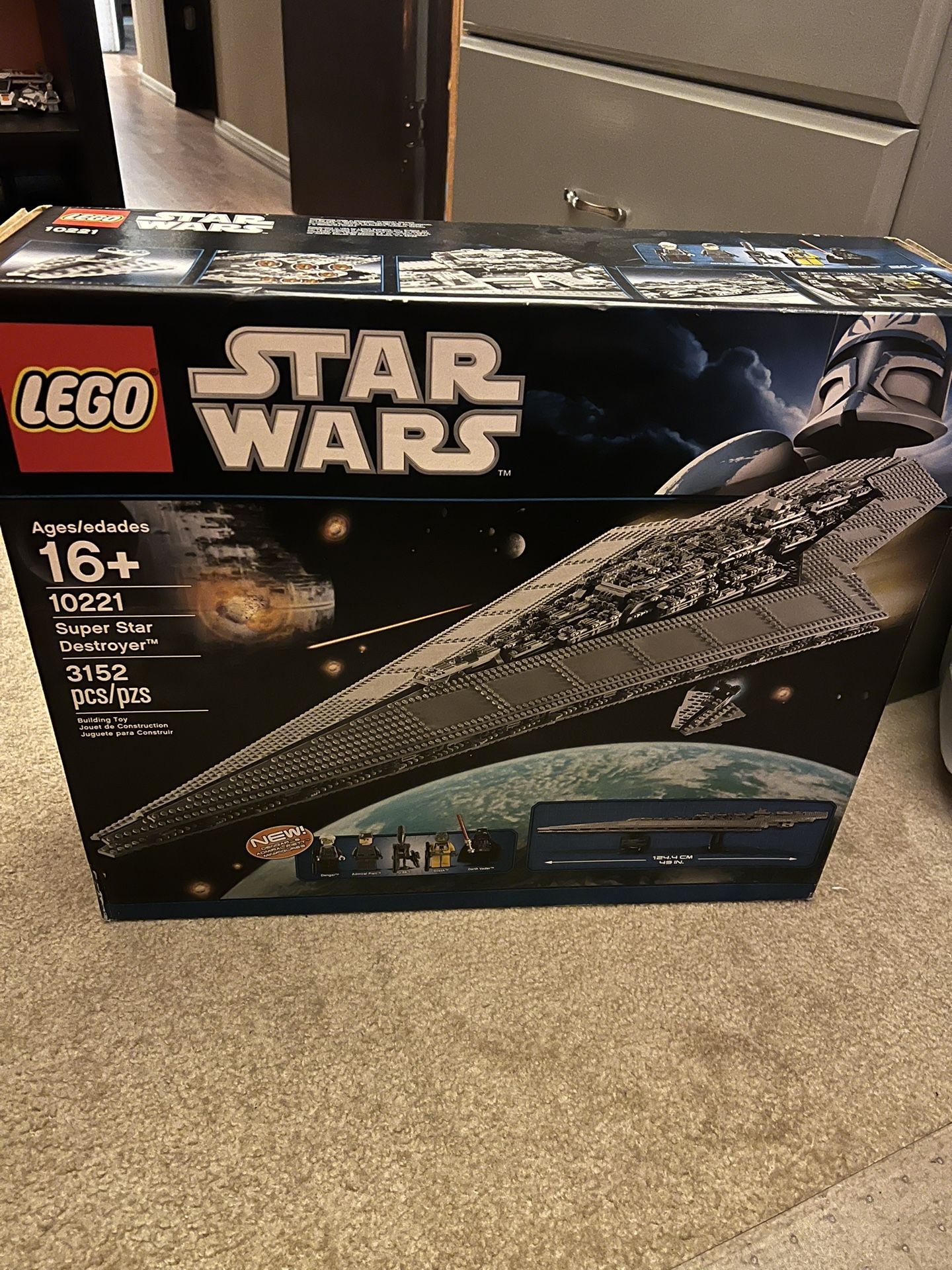 Lego Star Wars UCS Super Star Destroyer for Sale in Vancouver, WA - OfferUp