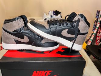 Nike Air Jordan 1 Retro High Shadow