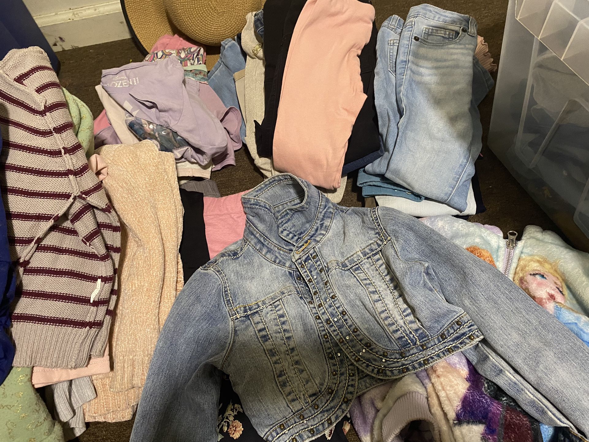 Girls Clothes