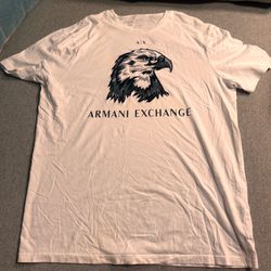 Armani Exchange Eagle Logo Graphic T-Shirt (White) – Men’s Medium
