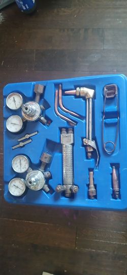 Oxy-Acetylene Torch and Regulator Kit