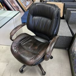 Leather Office Chair - No Rips 