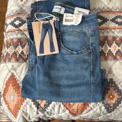 Size 3 Jeans Never Worn