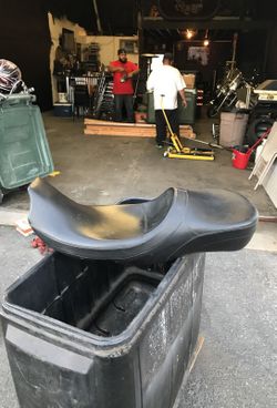 Harley corbin seat