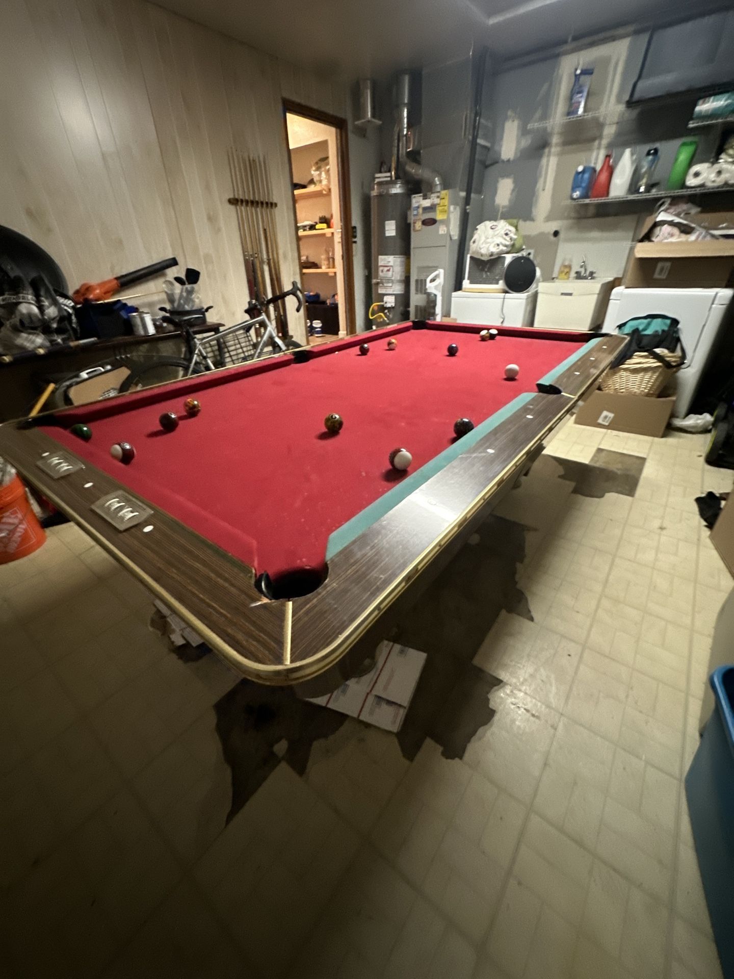 Pool table