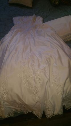 Wedding dress