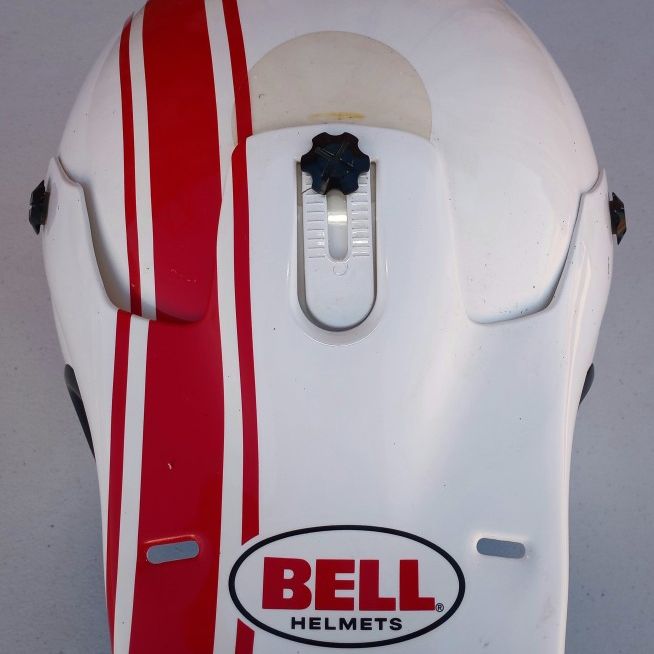 2004 Bell Tracker Off Road Motorcycle Helmet XL White Red Stripe